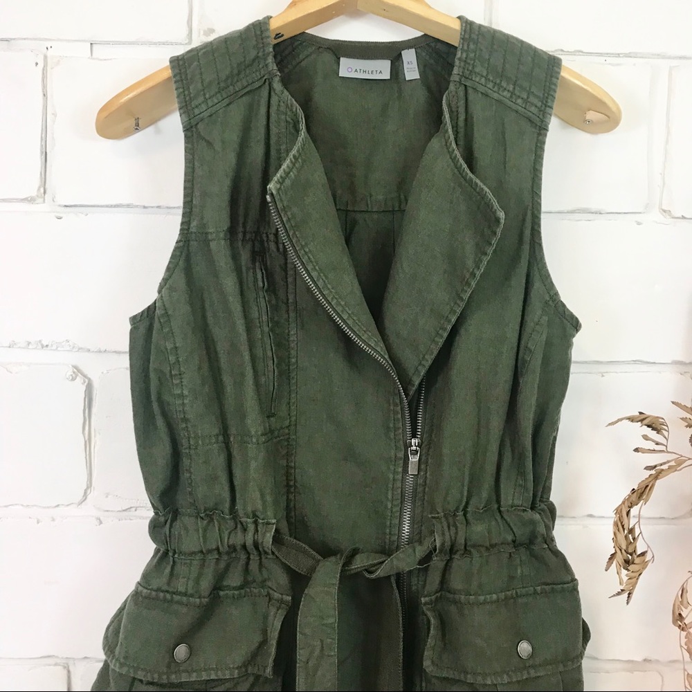 📲SALE Athleta Wanderbout linen vest army green xs